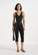 Una - Capri Leggings With Chain - Black