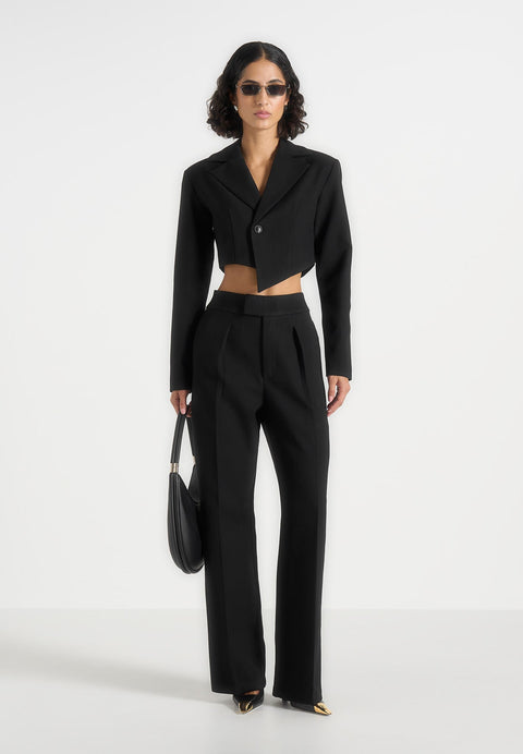  Cropped Blazers