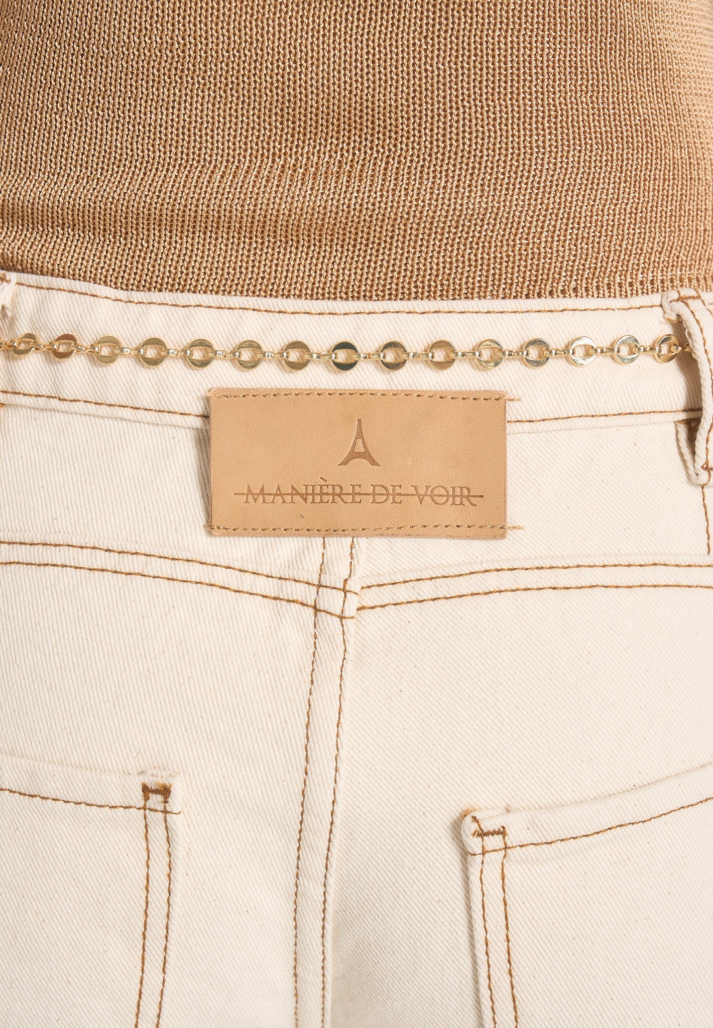 Enora - Hourglass Jean With Chain - Cream