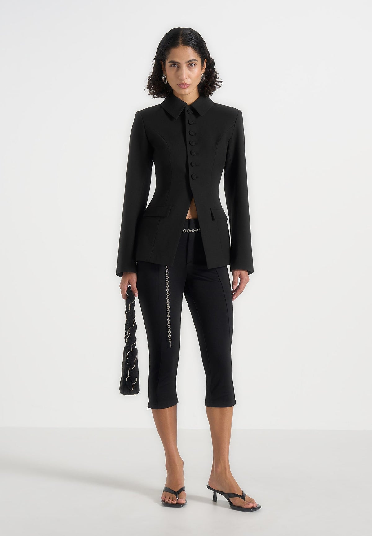 Una - Capri Leggings With Chain - Black