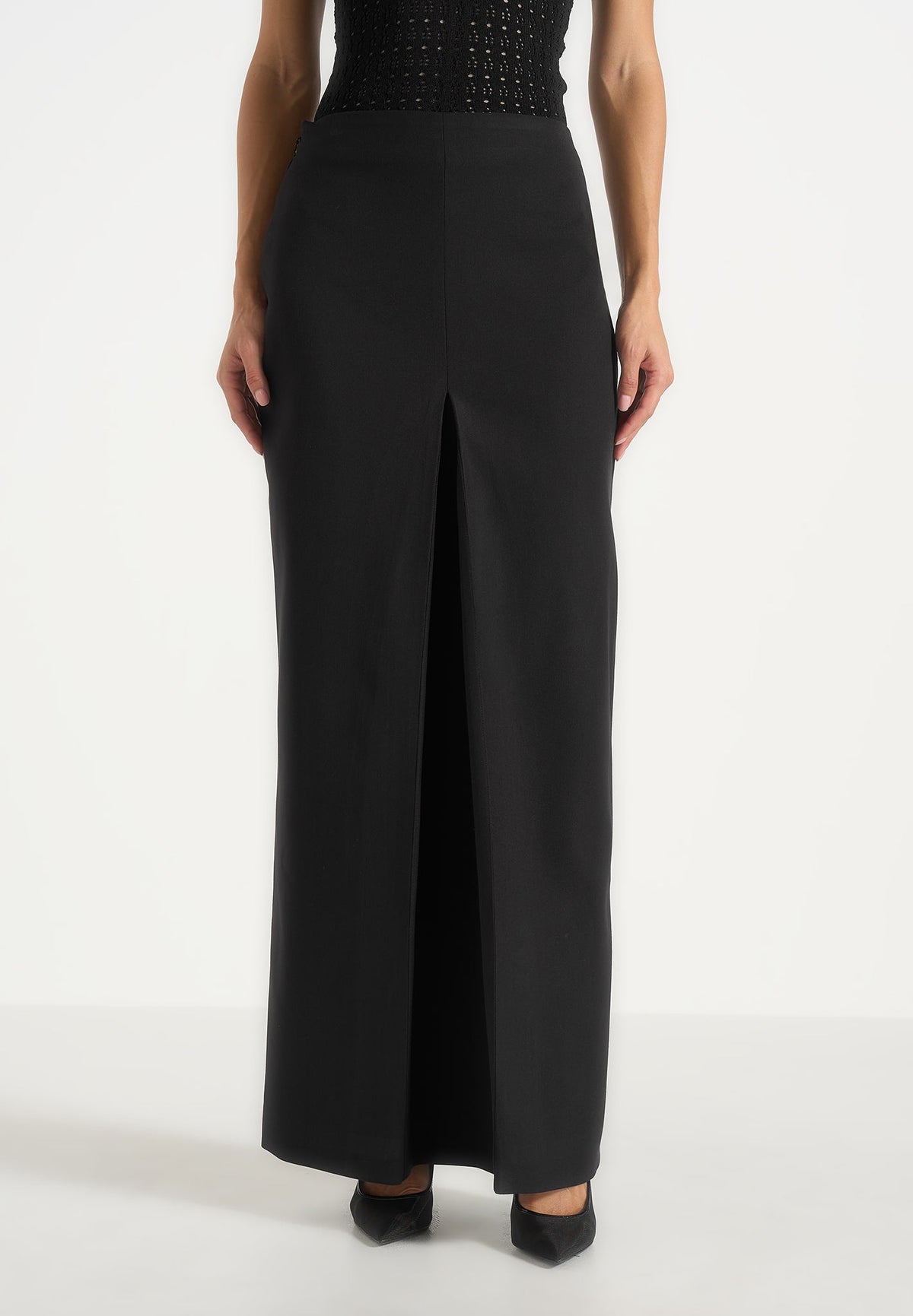 Regine - Tailored Box Pleat Maxi Skirt - Black