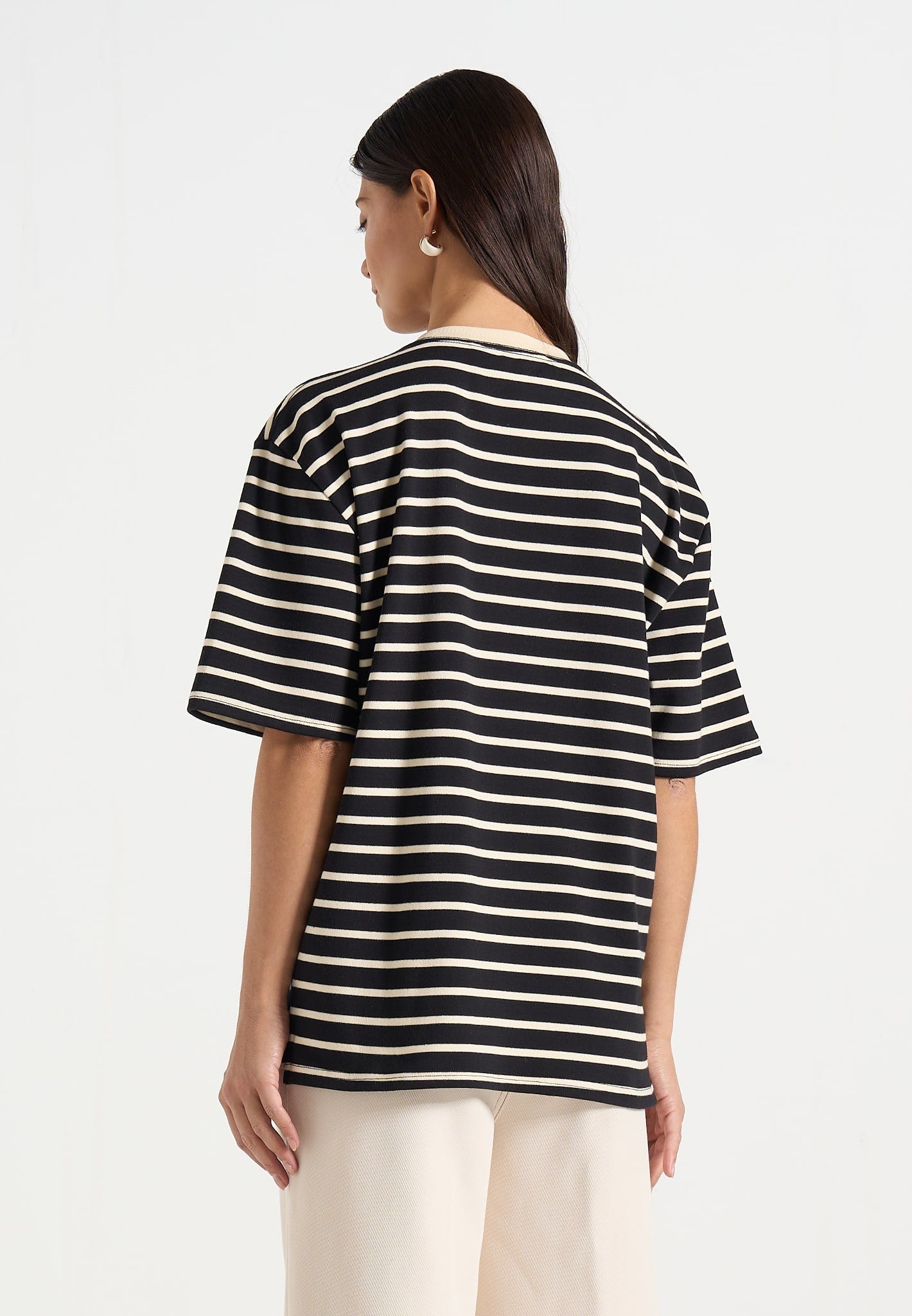 riley-unisex-striped-relaxed-fit-cotton-t-shirt-black-cream