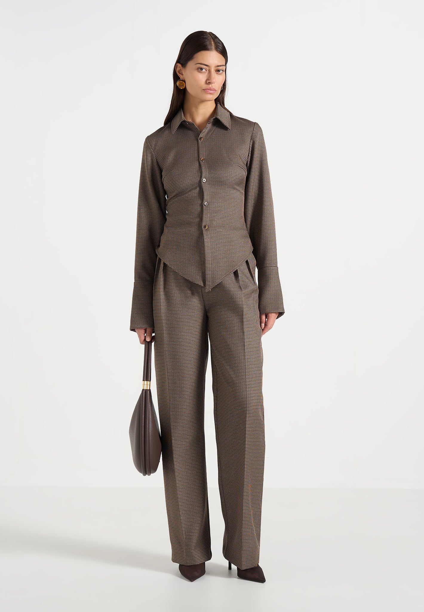 sonia-houndstooth-cinch-shirt-brown 