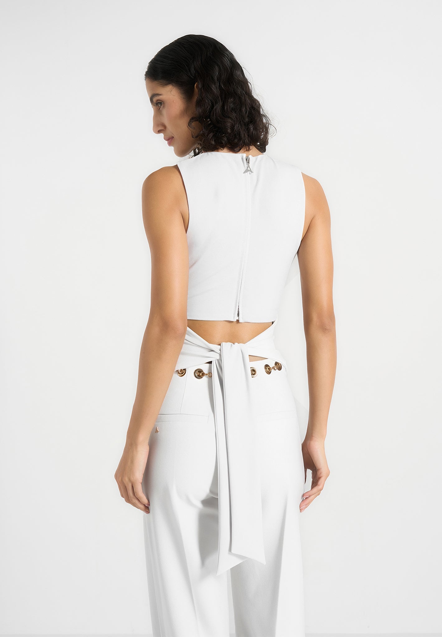 Abigail - Hardware Detail Open-Back Tie Crop Top - White