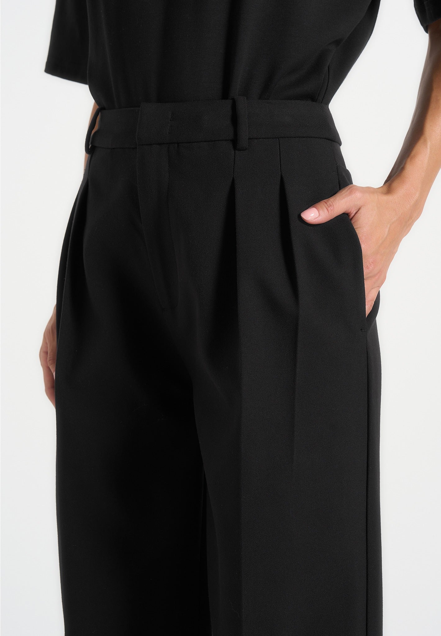 Julie - Tailored Twin Pleat Pants - Black