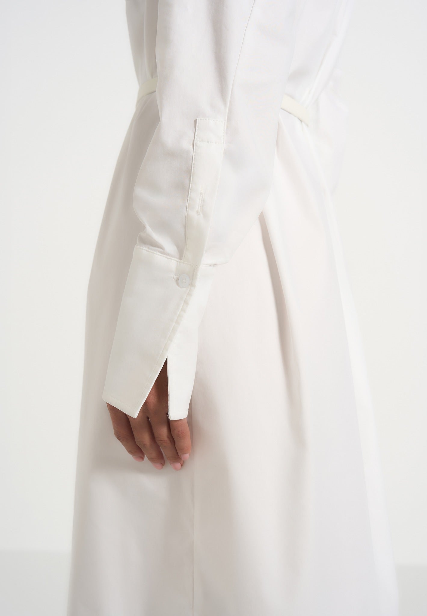 isa-belted-cotton-midi-shirt-dress-white