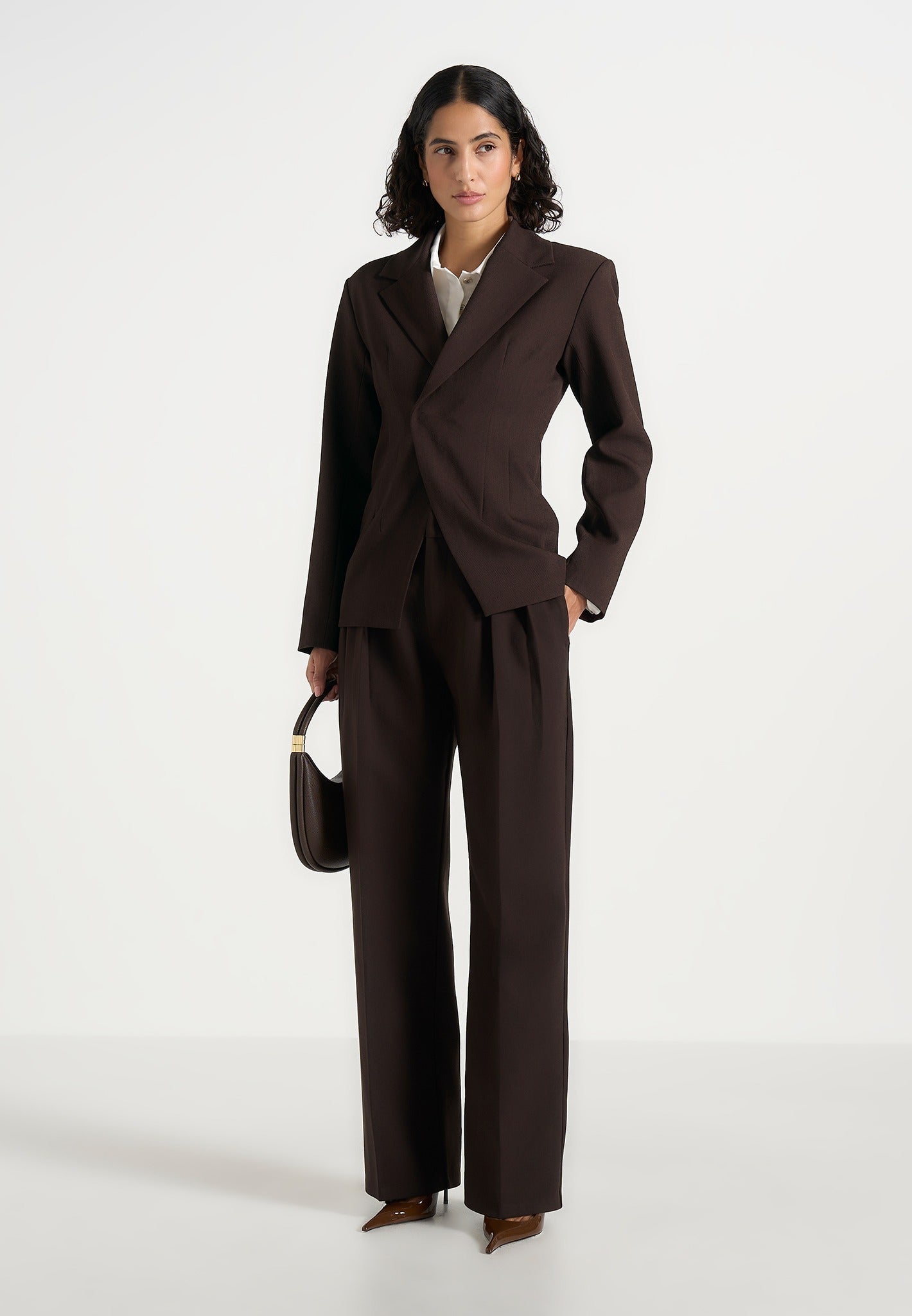 Beatrice - Tailored Cinched Blazer - Dark Brown 