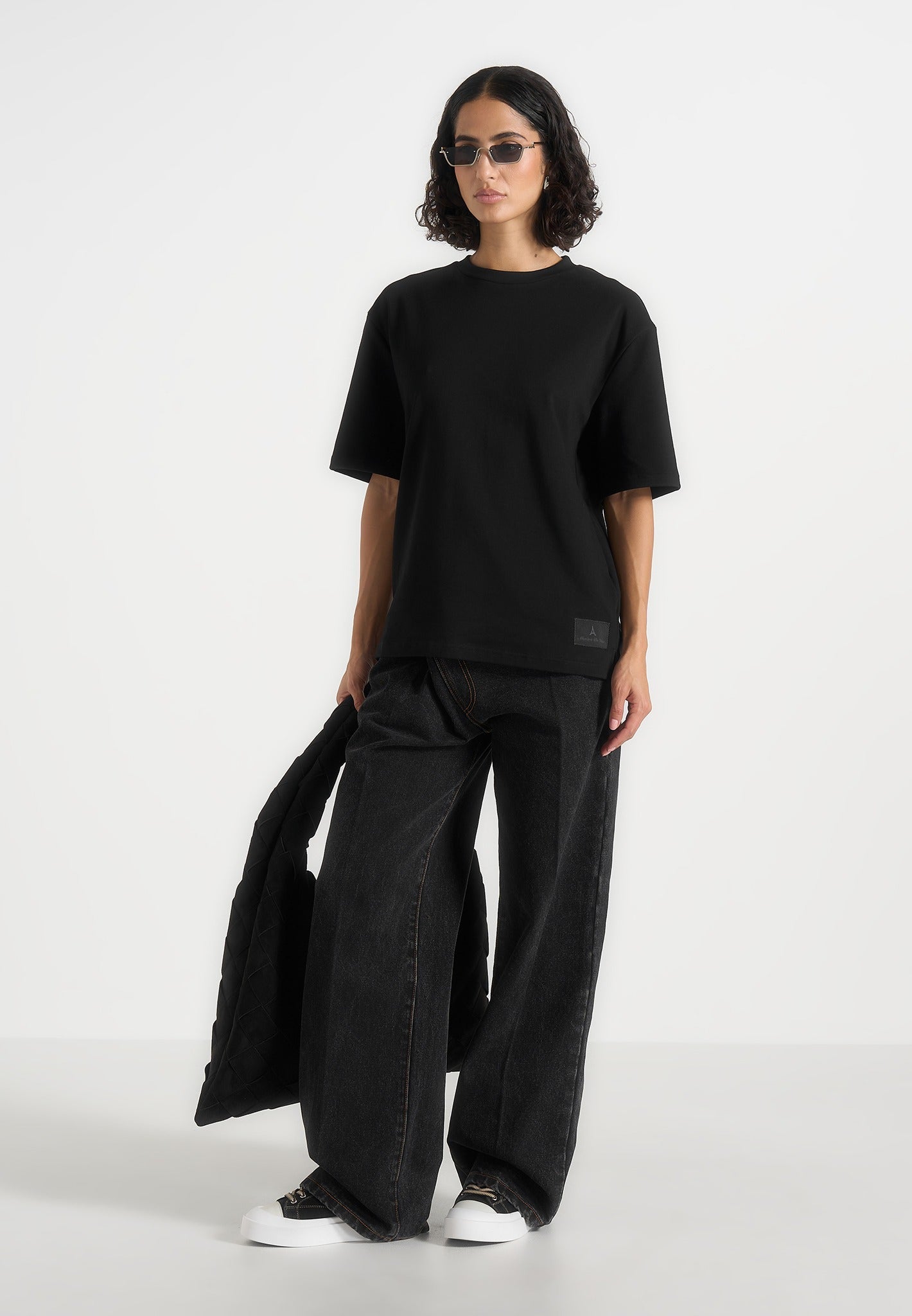ts007-unisex-relaxed-fit-cotton-t-shirt-black
