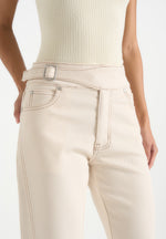 Loane - Twist Leg Boyfriend Jeans With Waist Adjuster - Cream