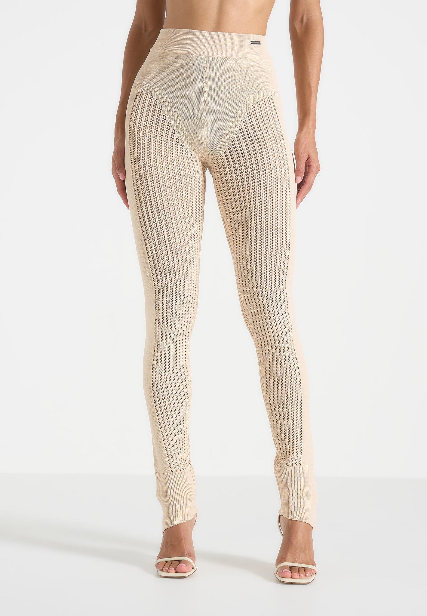 knitted-high-waisted-leggings-beige