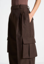 tailored-pleated-cargo-trousers-brown