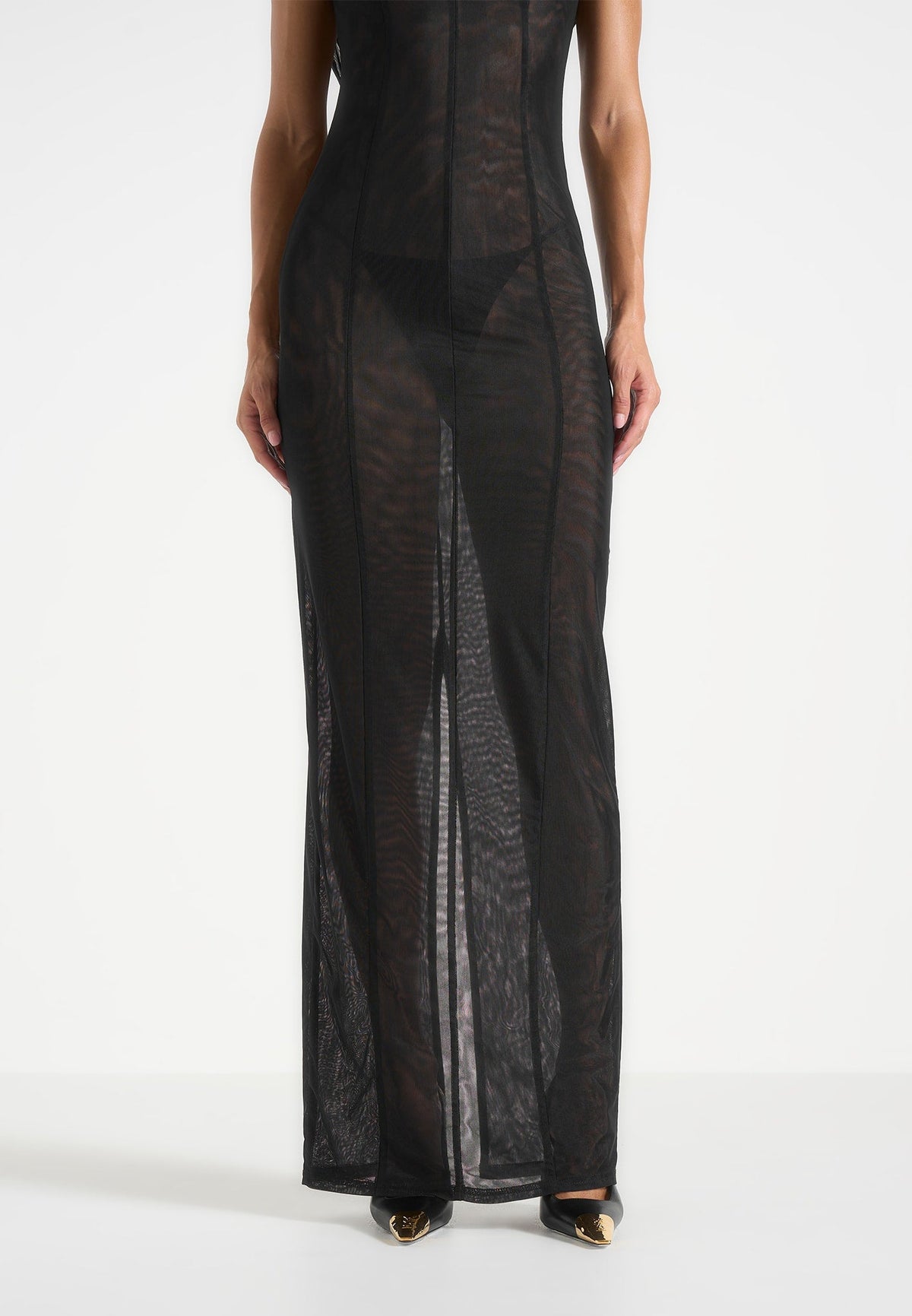 Ulina - Seamed Sheer Back Hardware Detail Maxi Dress - Black