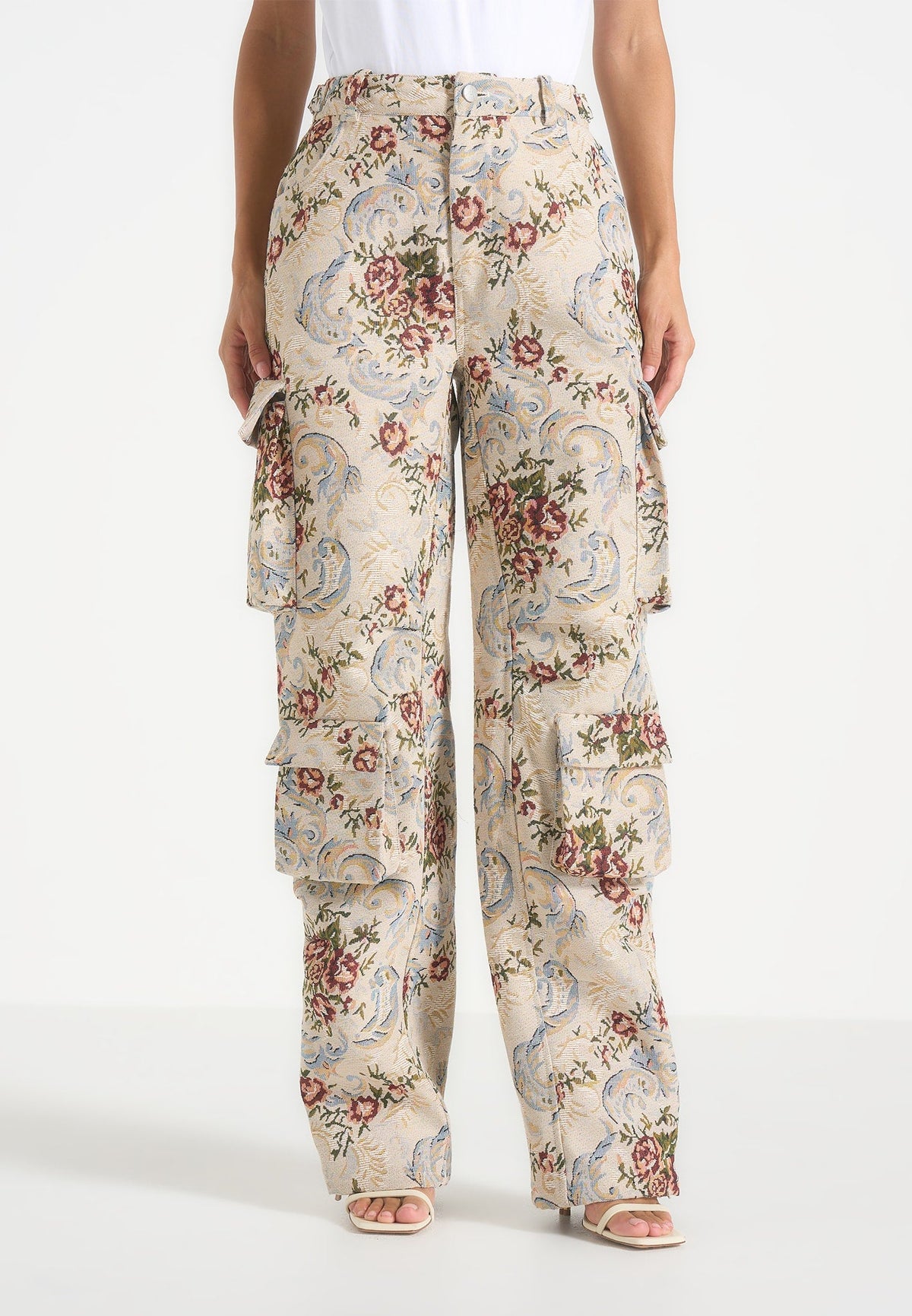 Emilie - High Waisted Tapestry Cargo Pants - Beige