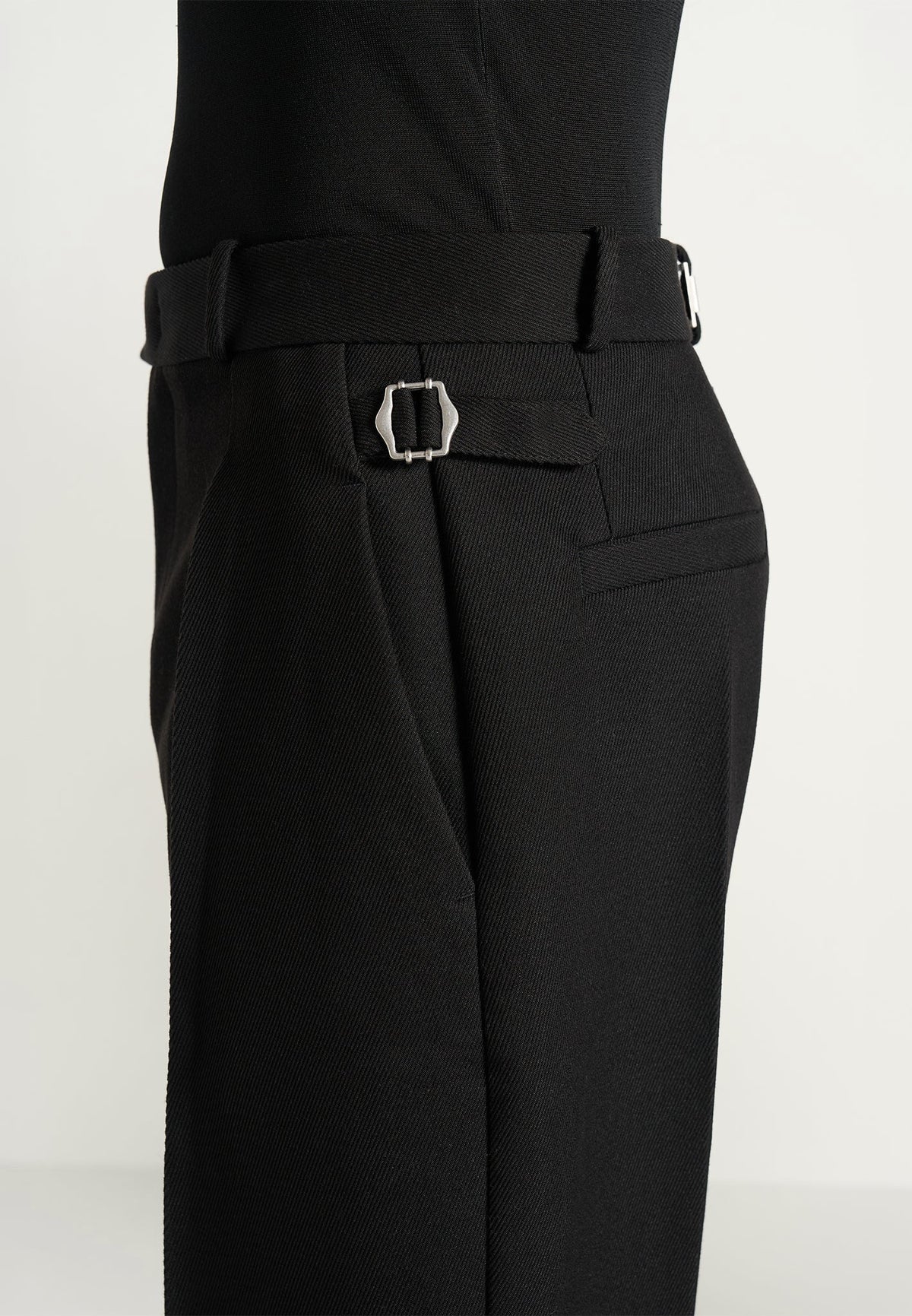 Dorian - Pleated Tailored Trousers - Black