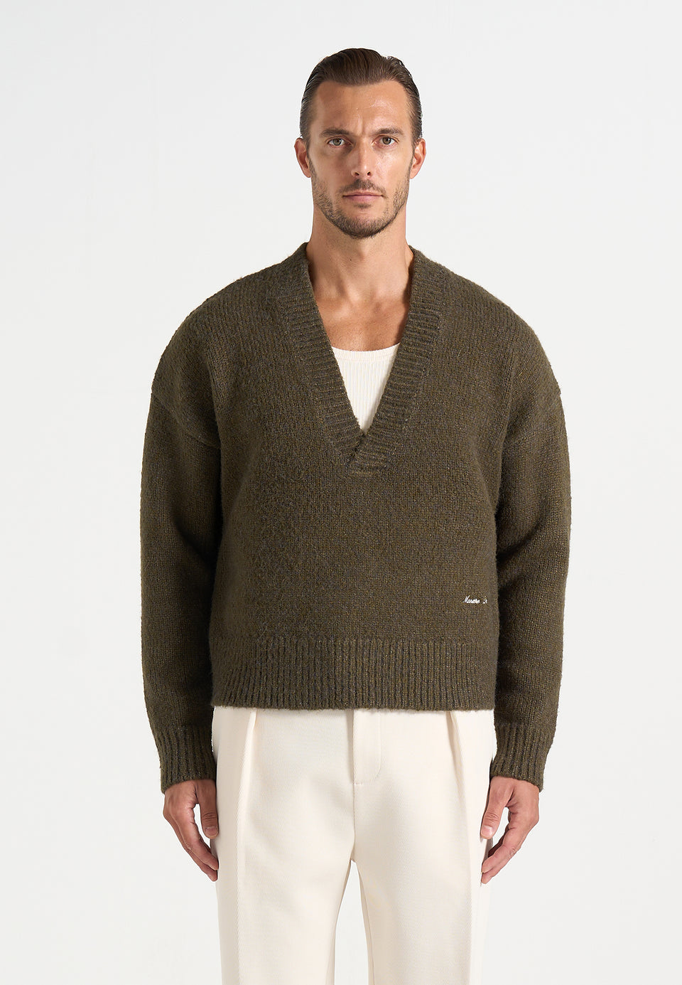 Chad - V-Neck Knit Jumper - Olive