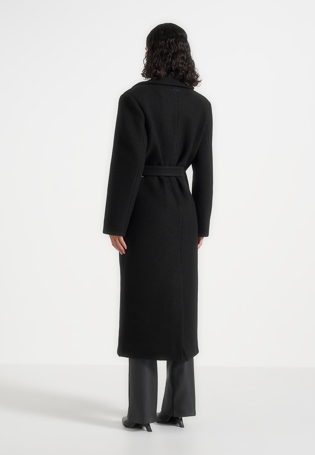 Jena - Wide Shoulder Wool Coat with Cinch Belt - Black