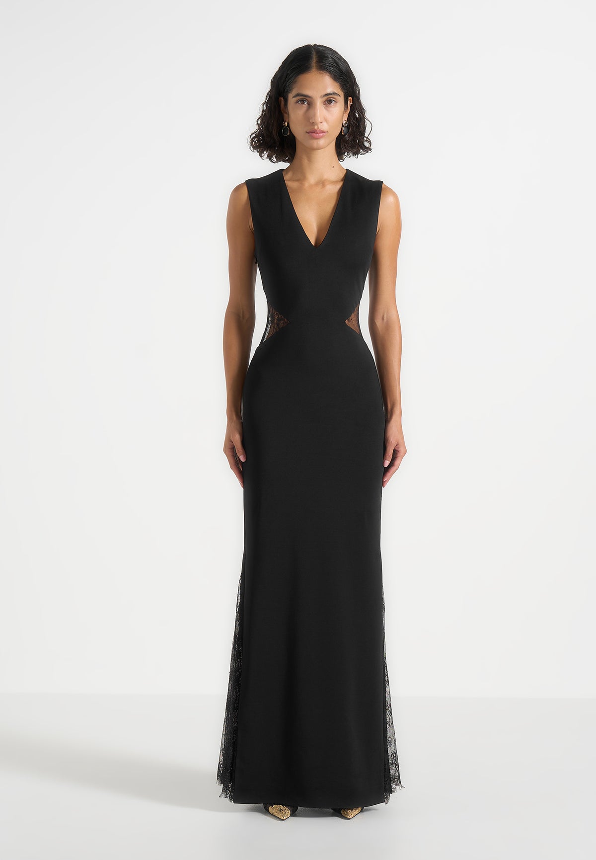 Georgina - V-Neck Chantilly Lace Back Maxi Dress - Black