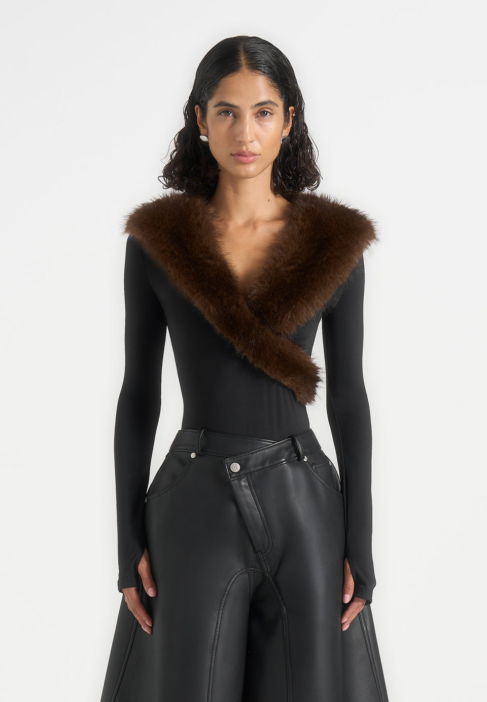 Suki - Fur Collar Long Sleeve Bodysuit - Black / Brown