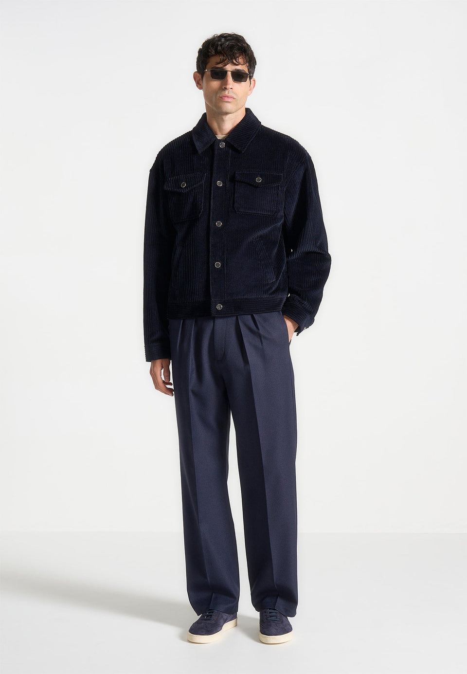 corduroy-trucker-jacket-navy