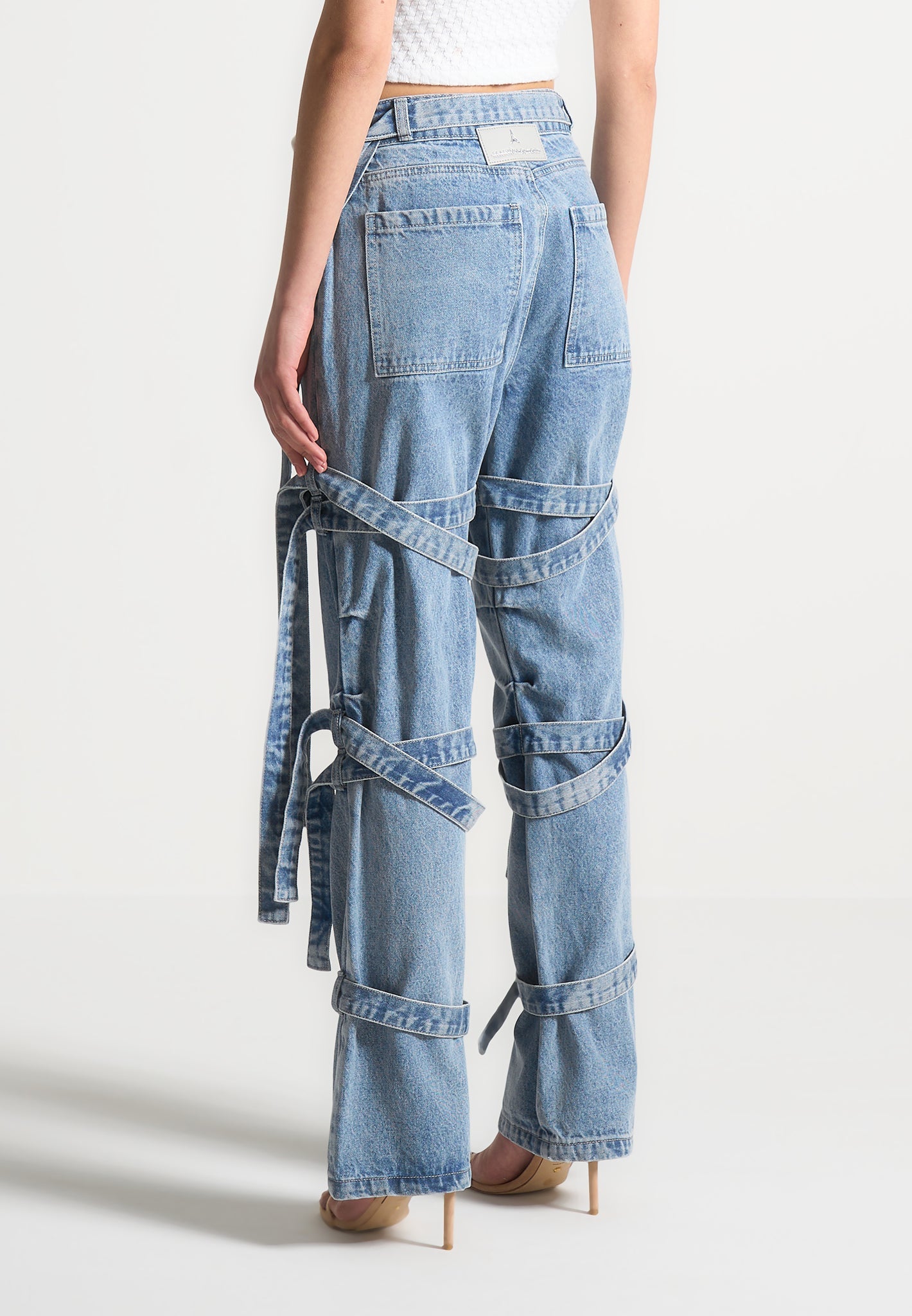 denim-strap-cargo-jeans-mid-blue