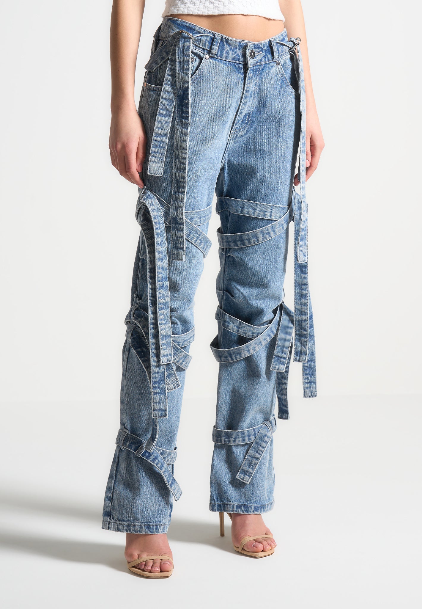 denim-strap-cargo-jeans-mid-blue