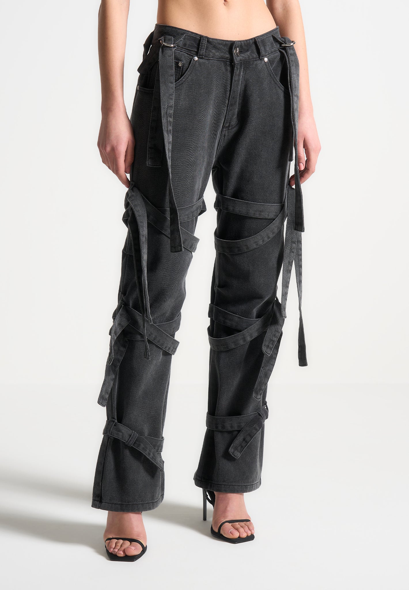 denim-strap-cargo-jeans-washed-grey
