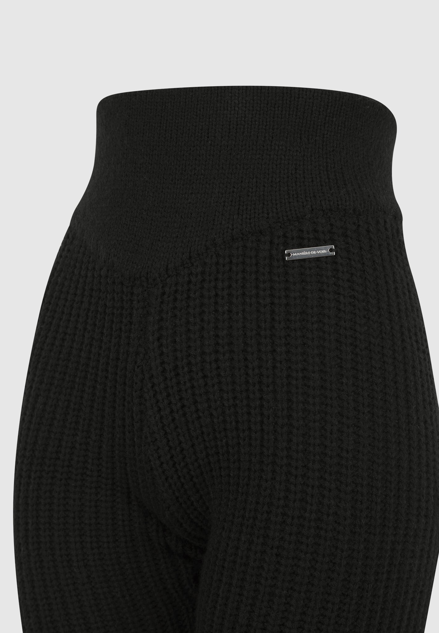 distressed-knitted-cycling-shorts-black