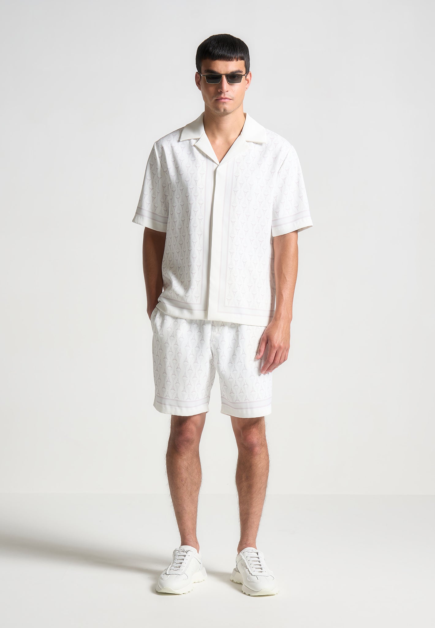 eiffel-monogram-resort-shirt-white 