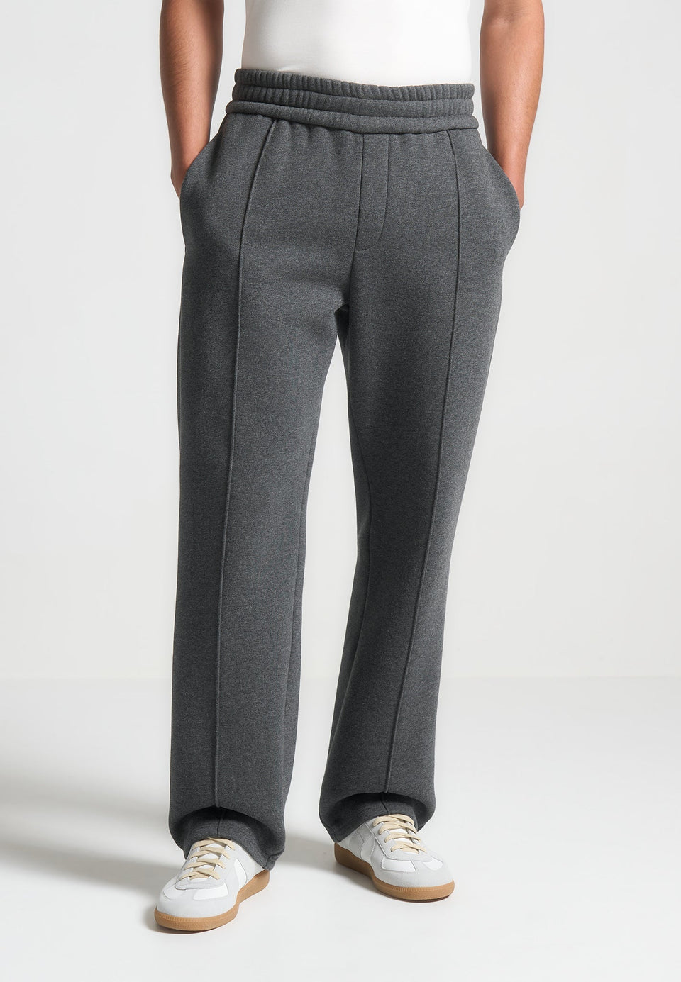 eternel-pintuck-joggers-dark-grey