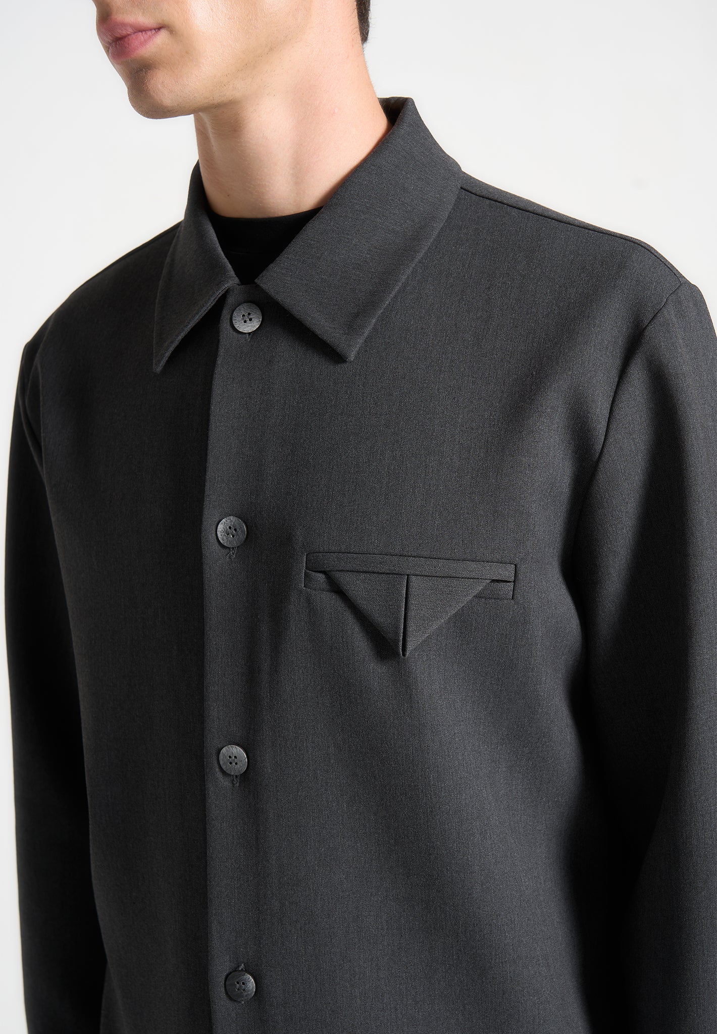 leo-hatched-tailored-overshirt-grey