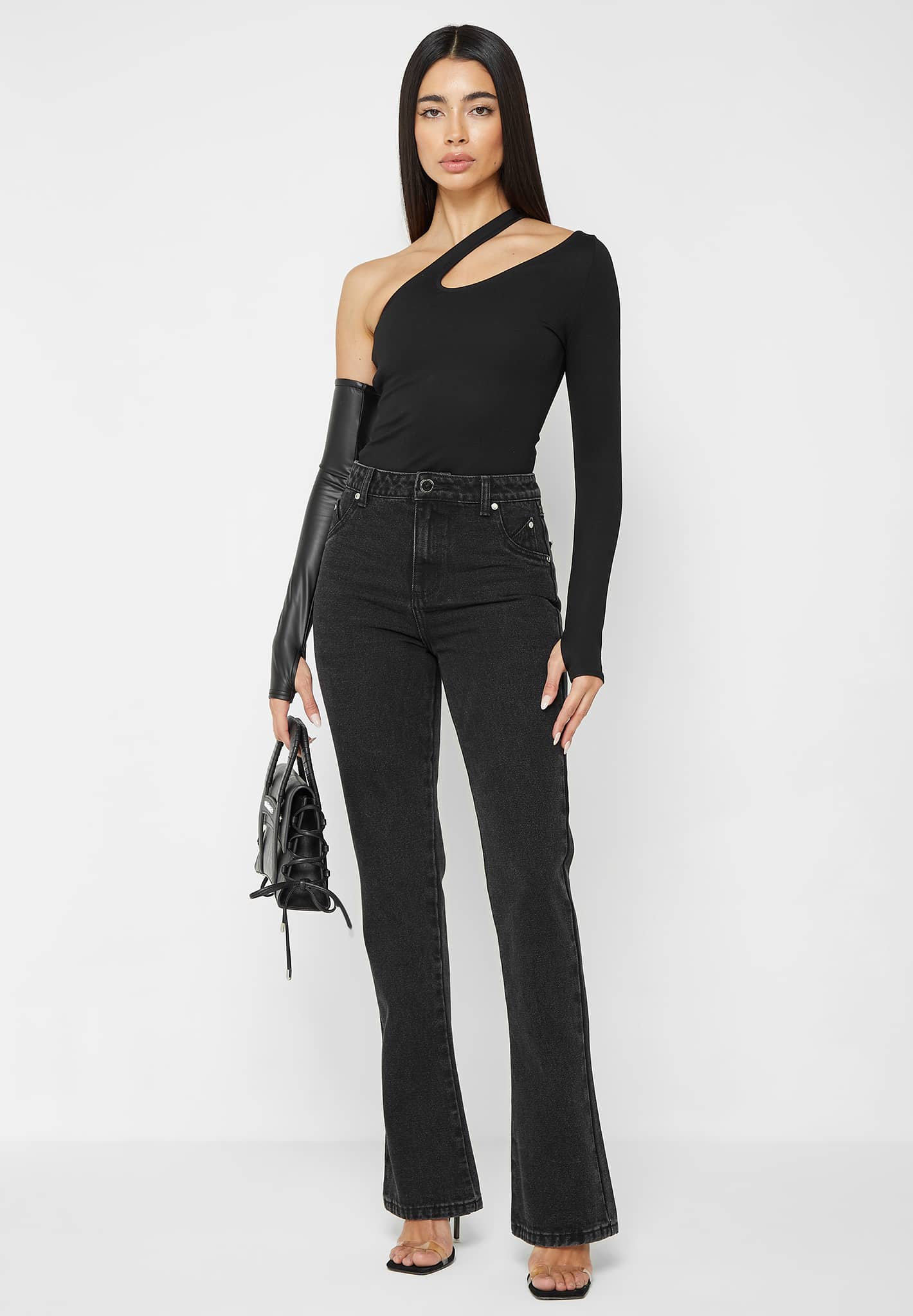 mid-rise-flared-jeans-black