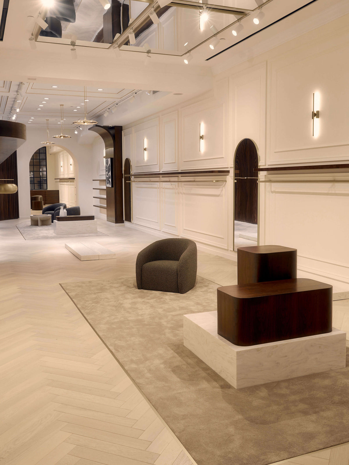 Store gallery image