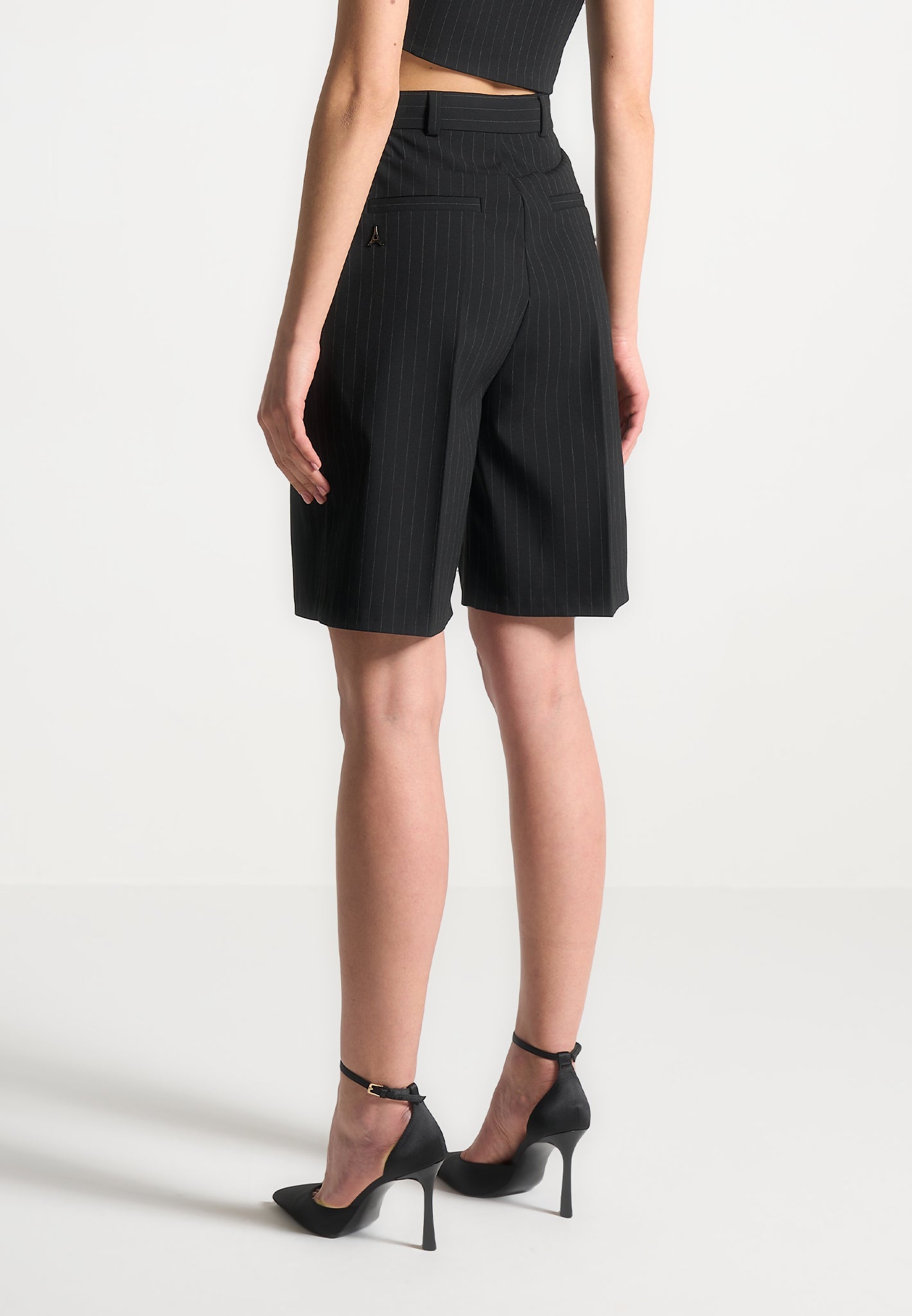 pinstripe-tailored-city-shorts-black
