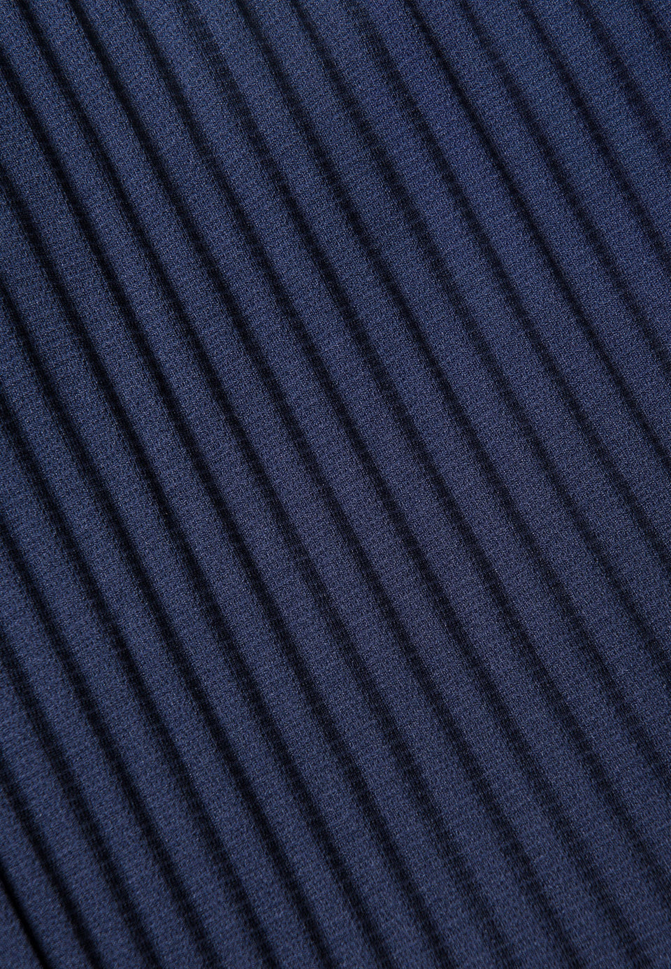 pleated-shorts-navy