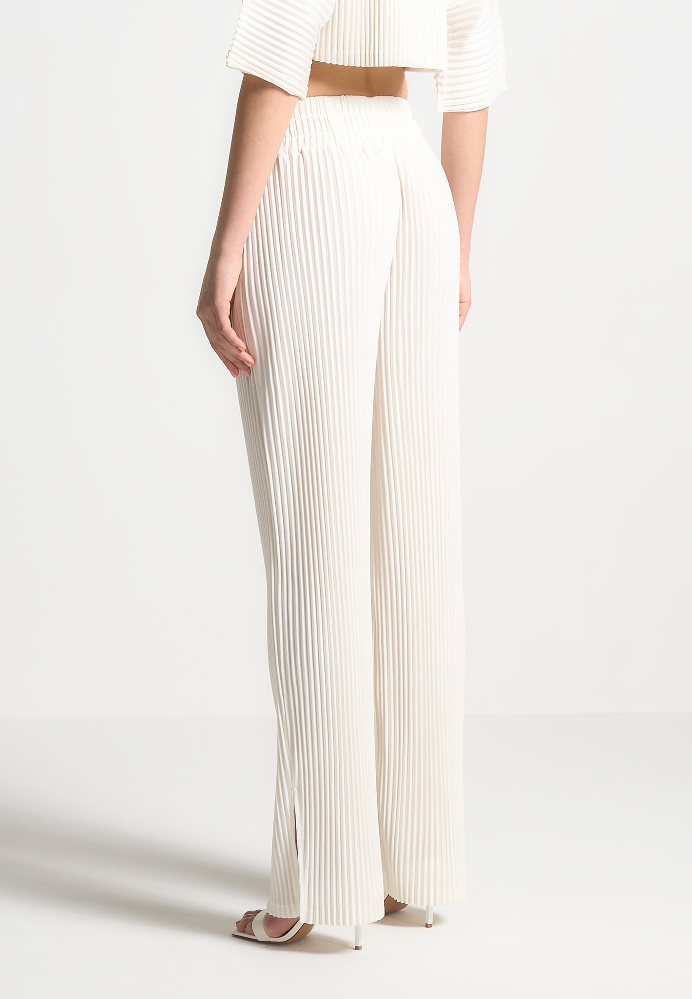 pleated-trousers-off-white-2