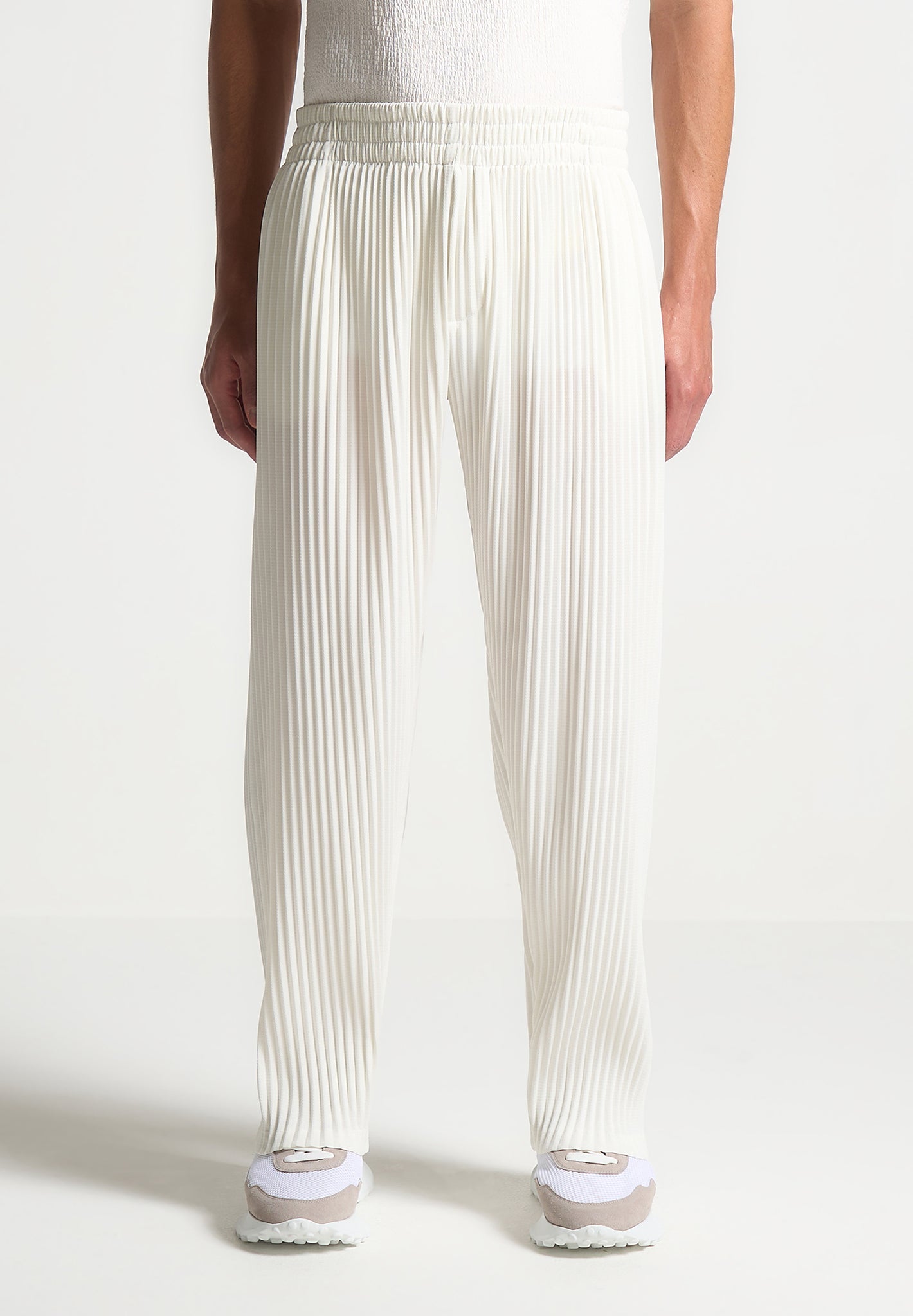 pleated-trousers-off-white