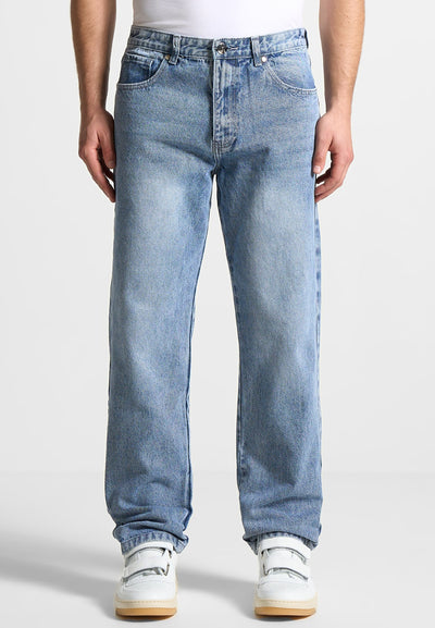 relaxed-fit-jean-washed-blue