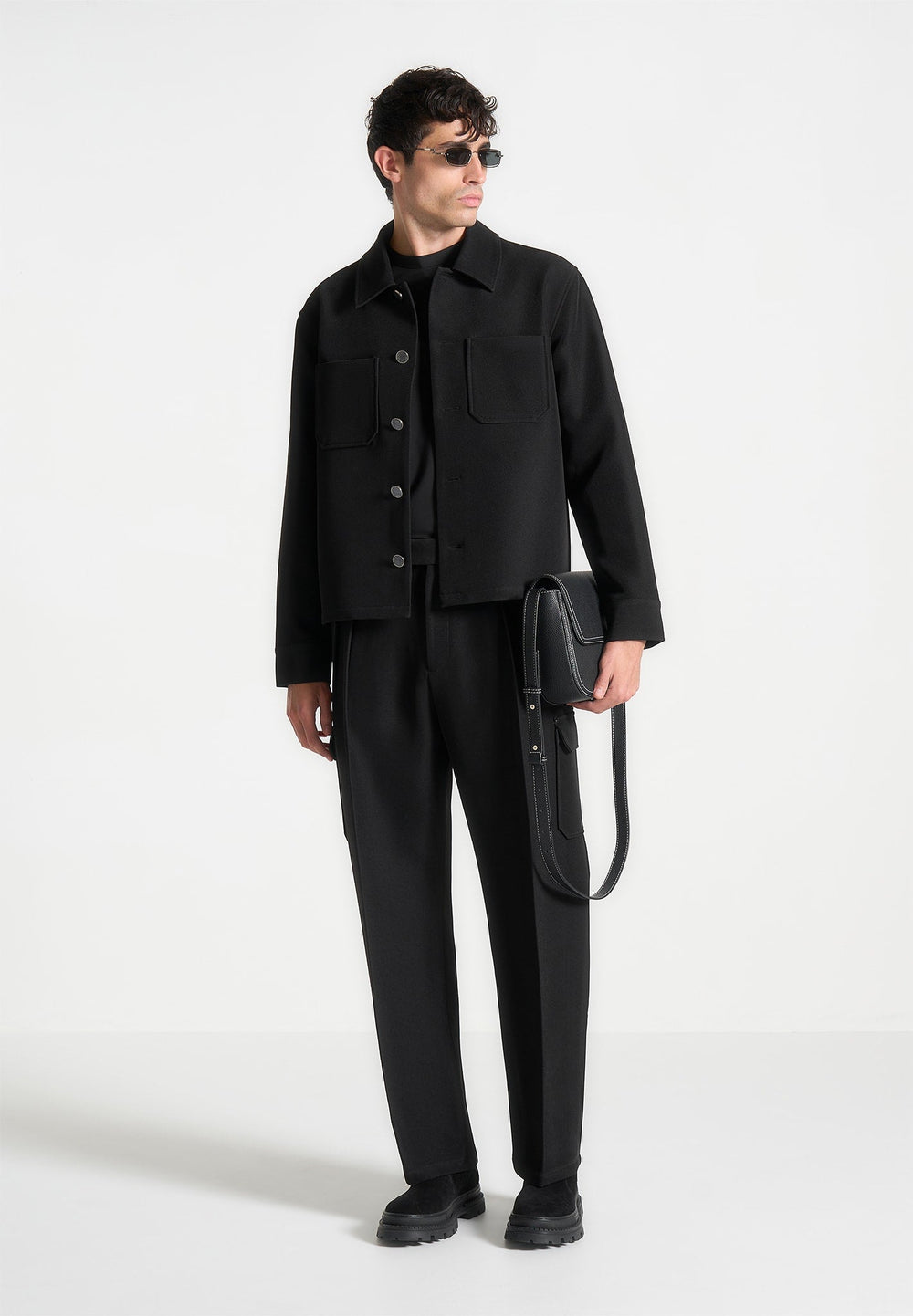relaxed-fit-twill-pocket-trousers-black