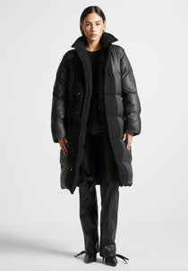 Reversible Boucle Longline Puffer Coat - Black