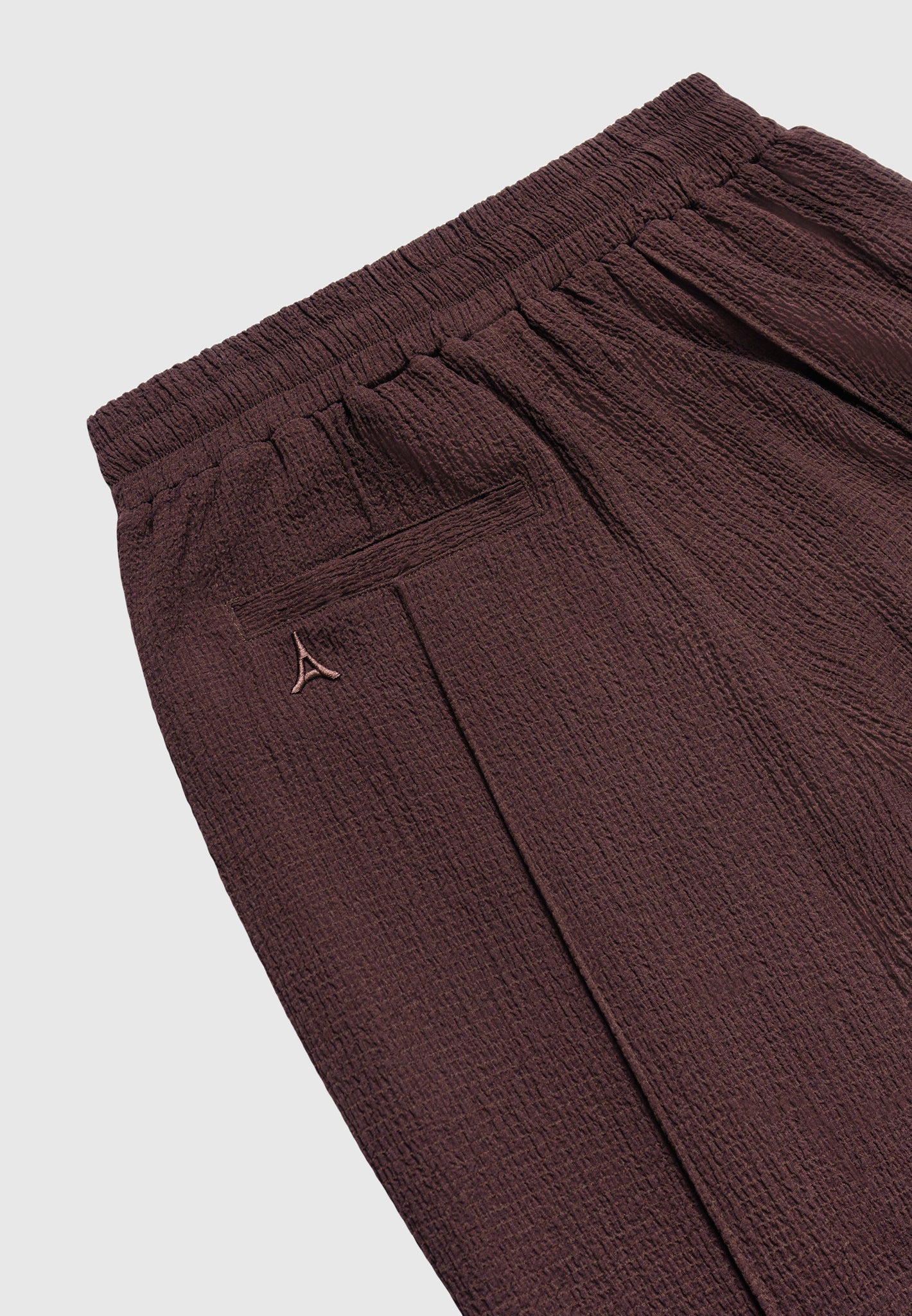 seersucker-tapered-trousers-brown