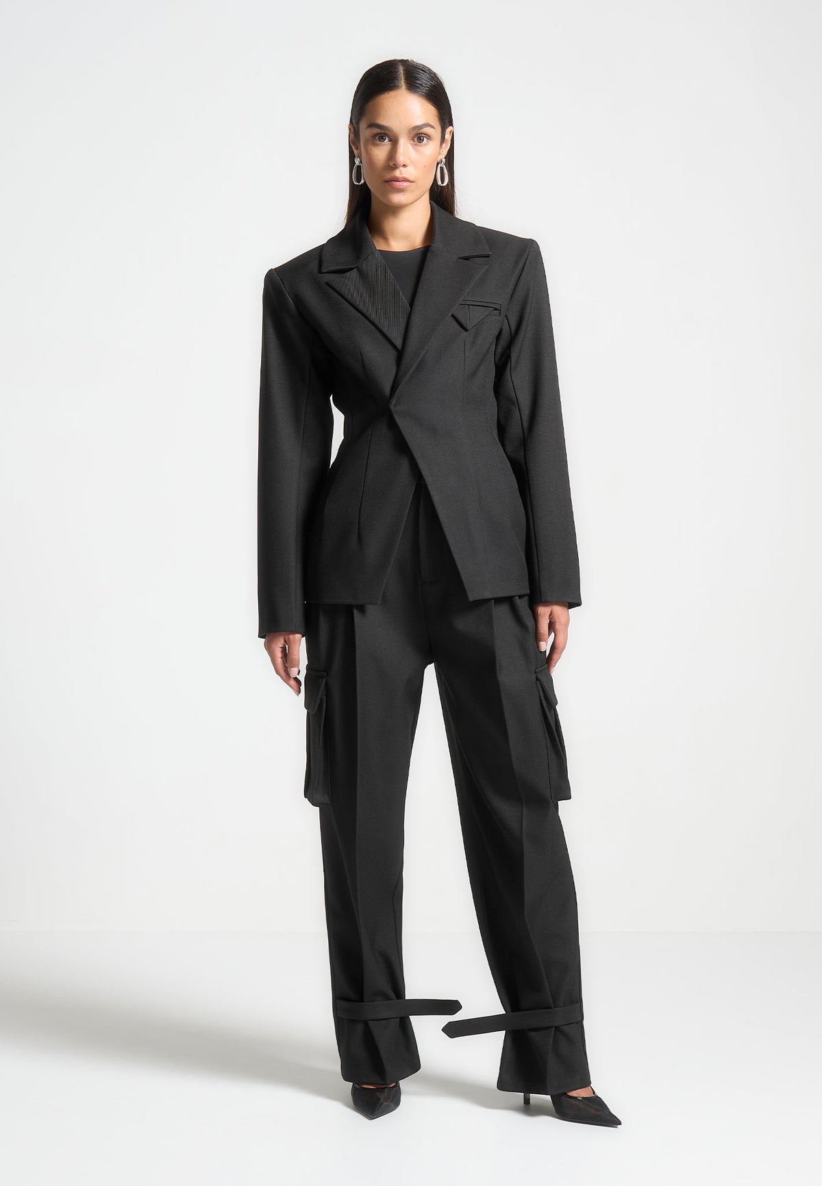 Tailored Pleated Cargo Pants - Black