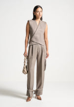 danielle-textured-tailored-pleated-cargo-trousers-taupe