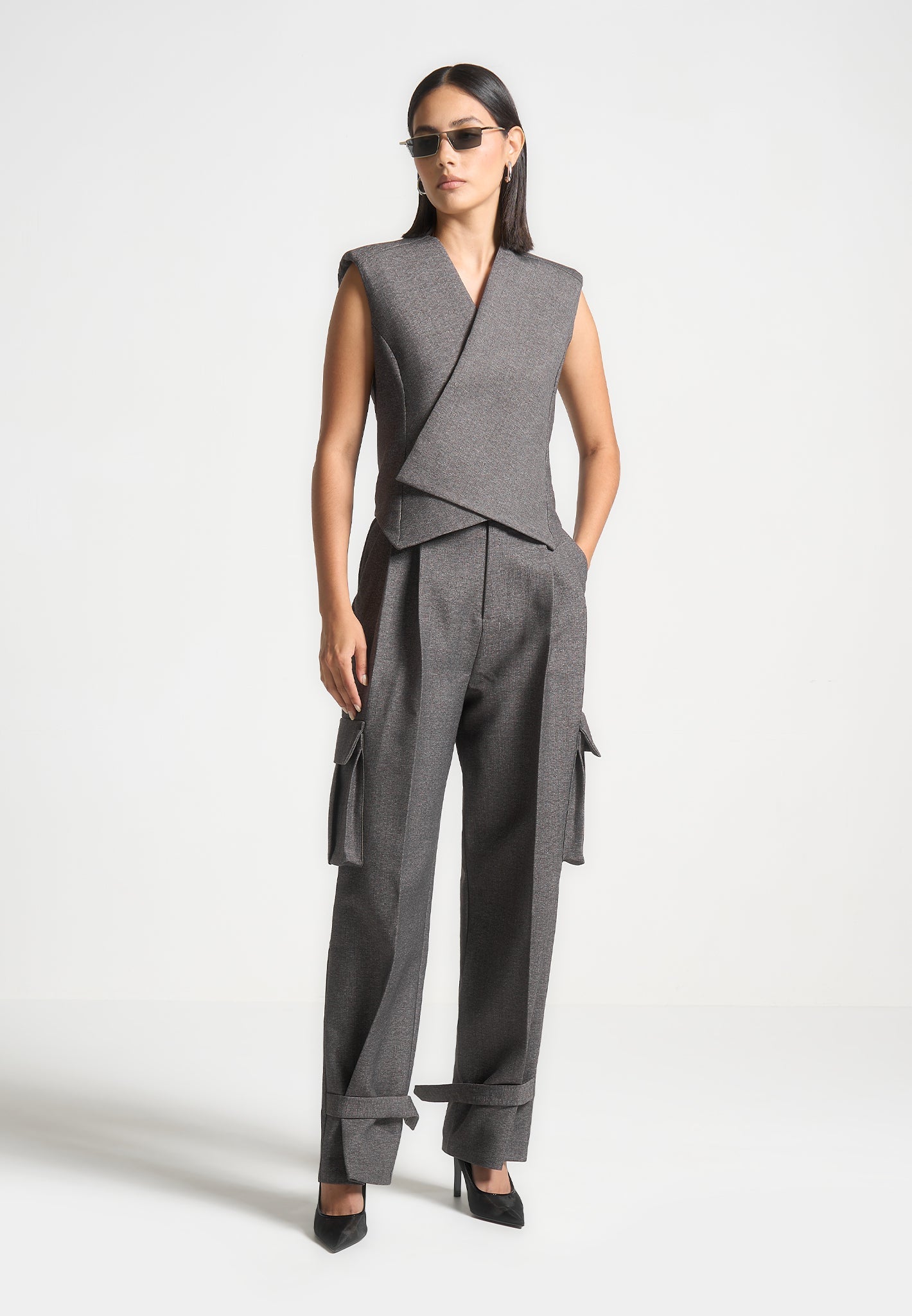 Danielle - Textured Tailored Pleated Cargo Trousers - Grey Marl