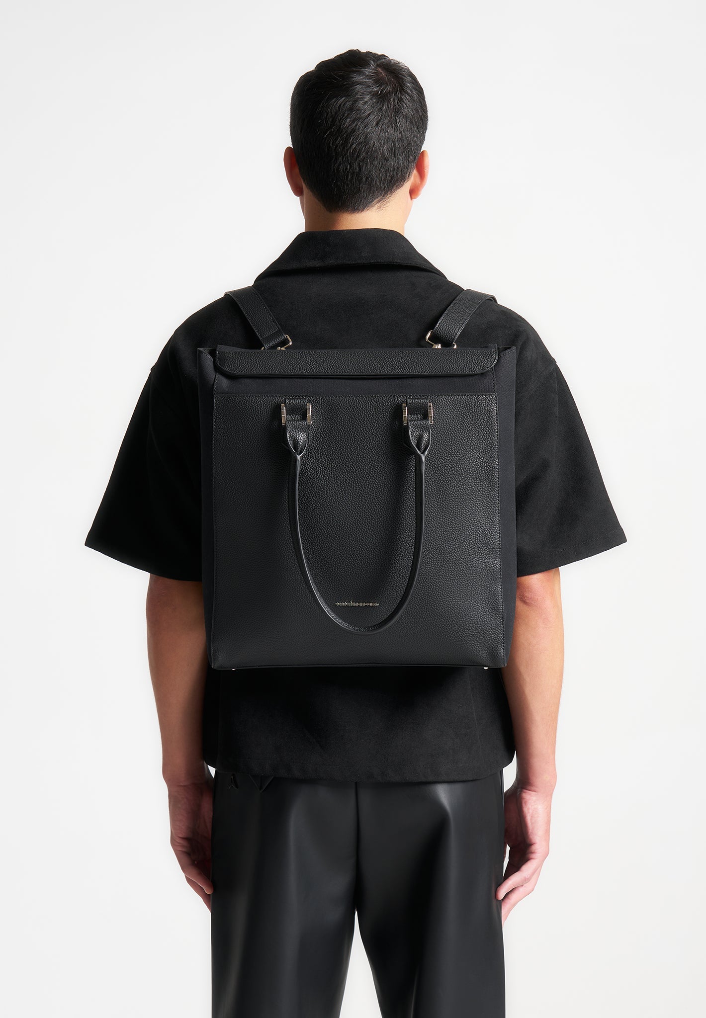 tote-backpack-black